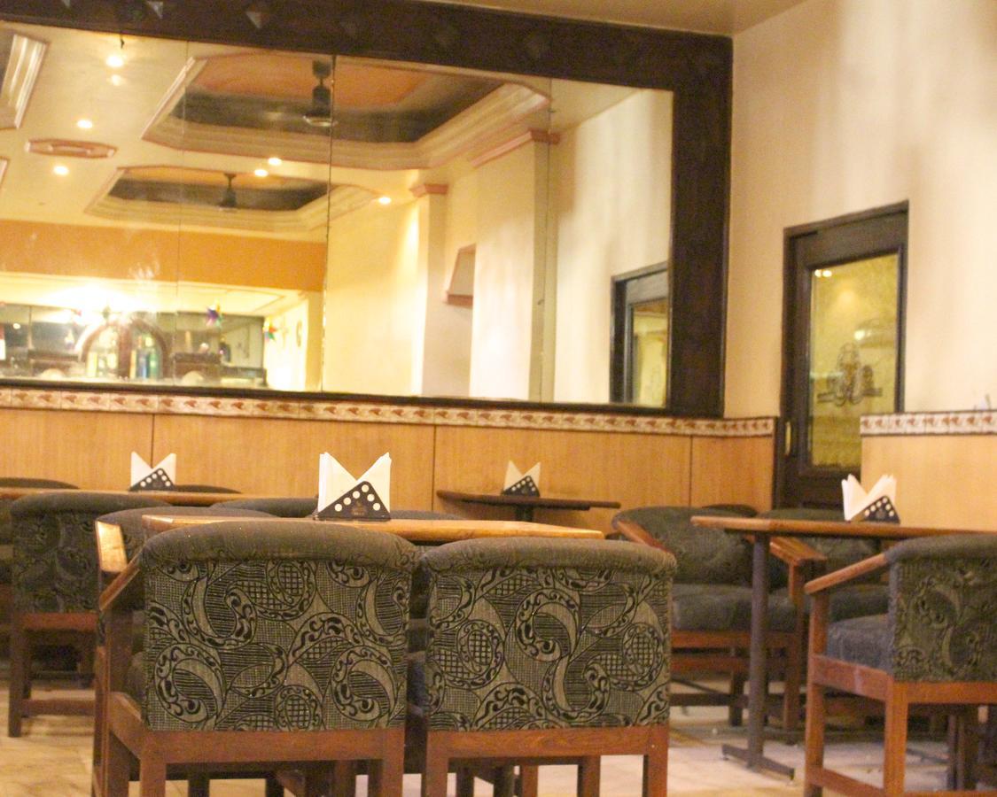 ג'איפור Hotel Goyal מראה חיצוני תמונה